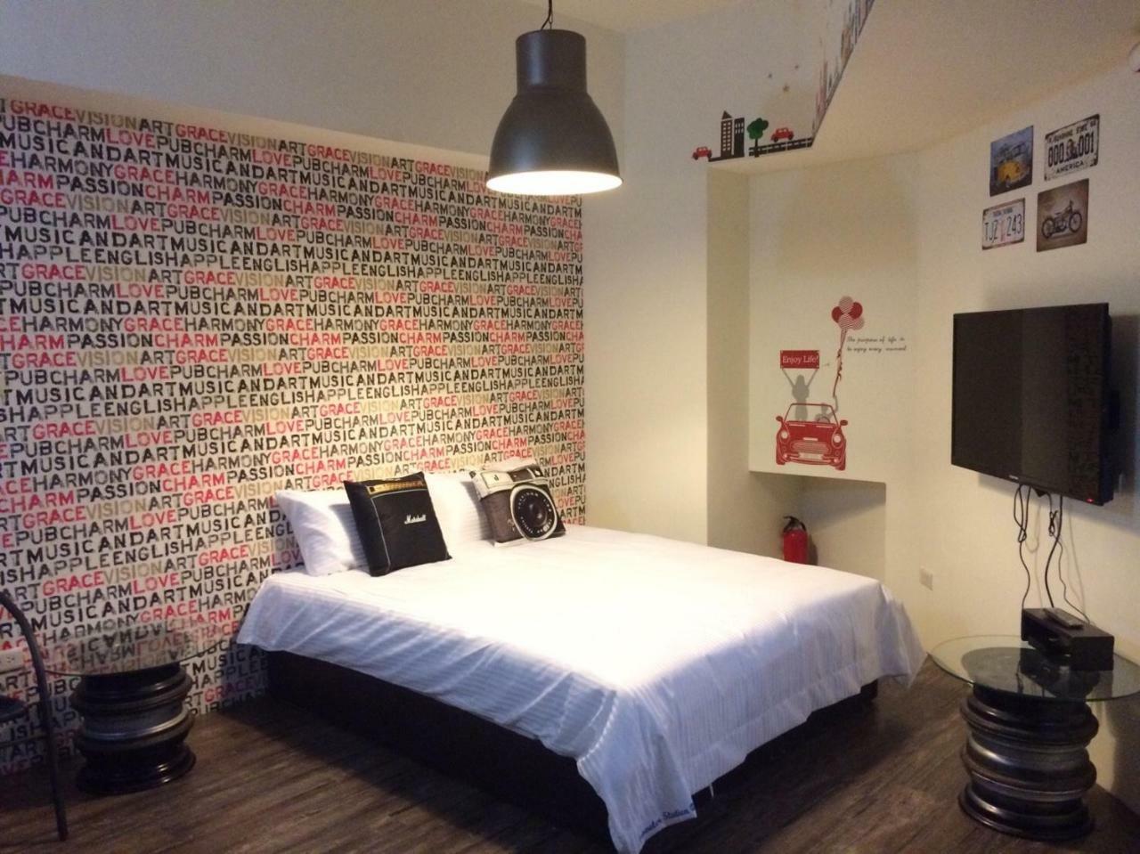 Traveler Station R15 Appartement Kaohsiung Buitenkant foto