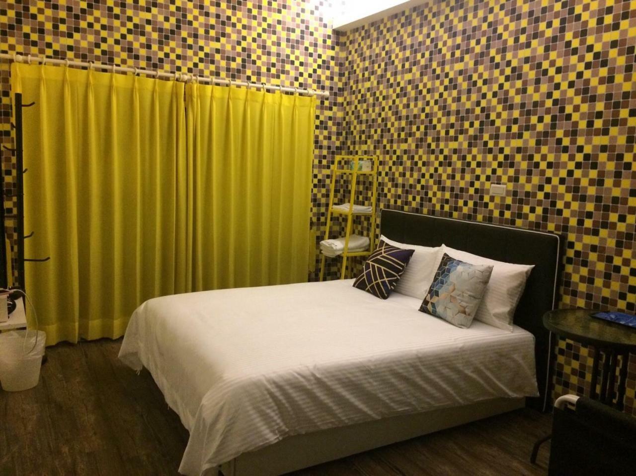 Traveler Station R15 Appartement Kaohsiung Buitenkant foto