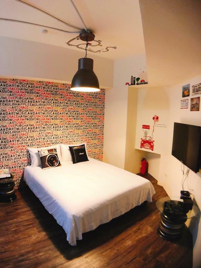 Traveler Station R15 Appartement Kaohsiung Buitenkant foto