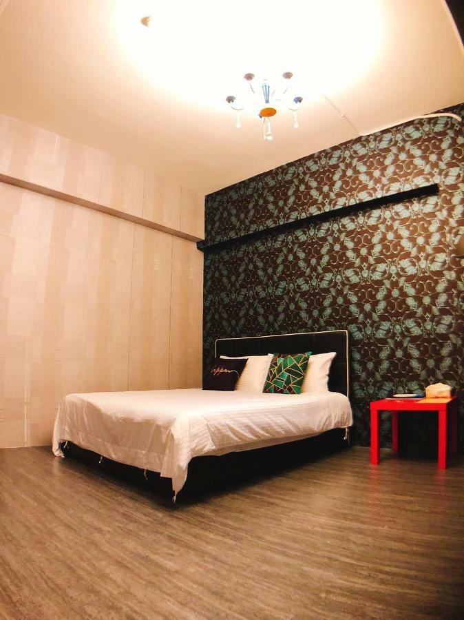 Traveler Station R15 Appartement Kaohsiung Buitenkant foto