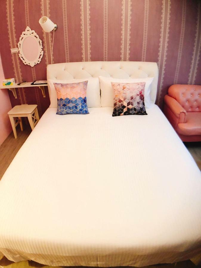 Traveler Station R15 Appartement Kaohsiung Buitenkant foto